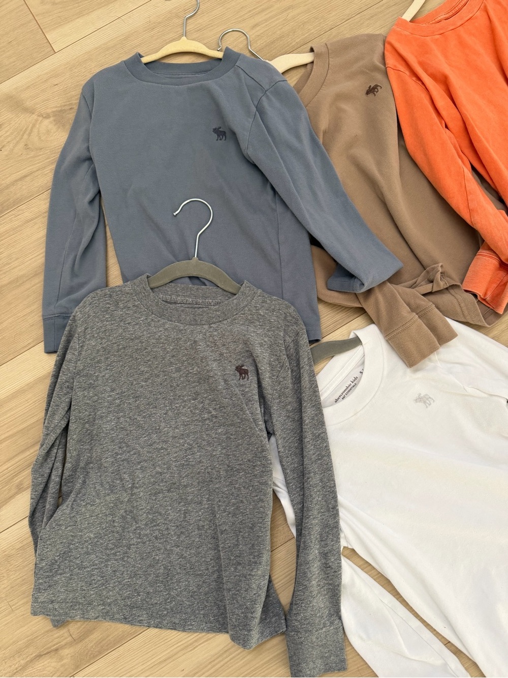 Set of 8 abercrombie boys long sleeve tees - Picture 2 of 4